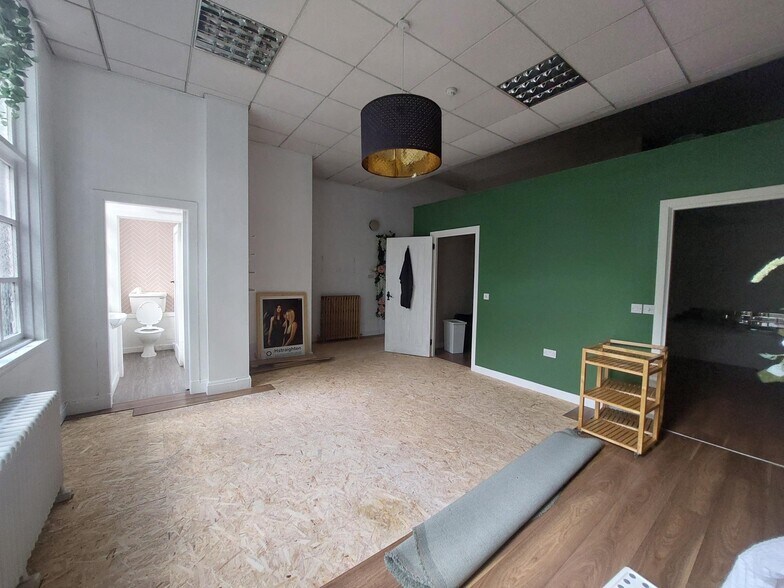 2 Biggar Rd, Edinburgh à louer - Photo de l’immeuble – Image 2 sur 6