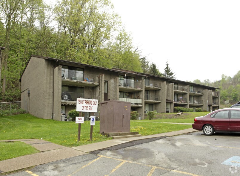 1500 Ice Plant Rd, North Versailles, PA à vendre - Photo de l’immeuble – Image 1 sur 2