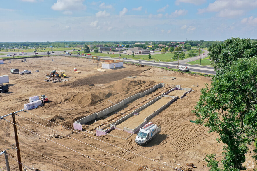 Hwy 15 & Riverside Ave S, Sartell, MN à louer - Photo de l’immeuble – Image 1 sur 5