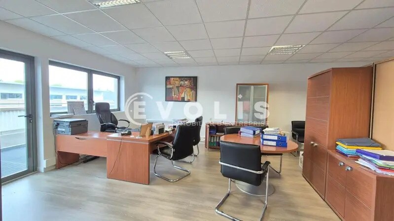 Bureau dans Serris à vendre Photo intérieure– Image 1 sur 8