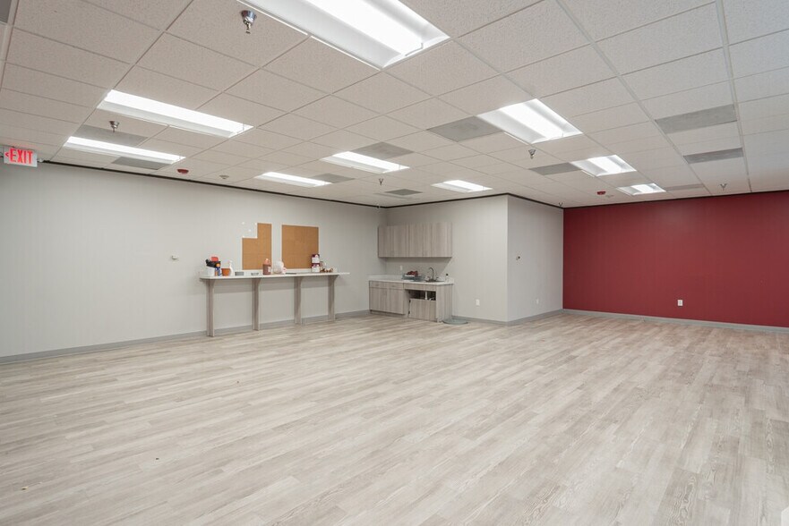15355 Vantage Pky W, Houston, TX à louer - Photo intérieure – Image 3 sur 9