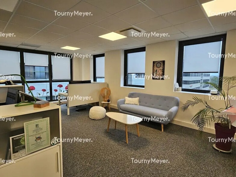 Bureau dans Cesson-Sévigné à louer - Photo intérieure – Image 2 sur 6