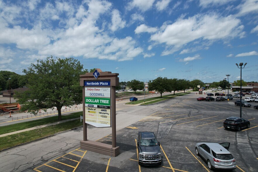505 N Ankeny Blvd, Ankeny, IA à louer - Photo de l’immeuble – Image 3 sur 9