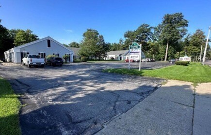 935 W Norton Ave, Muskegon, MI à louer - Photo de l’immeuble – Image 2 sur 4