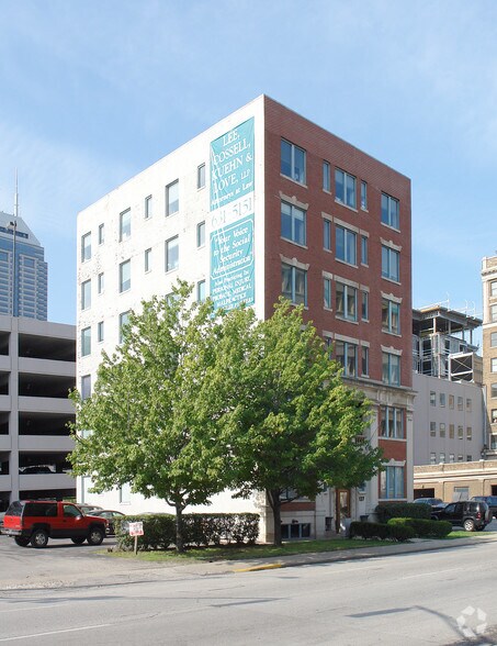 127 E Michigan St, Indianapolis, IN à louer - Photo de l’immeuble – Image 3 sur 29