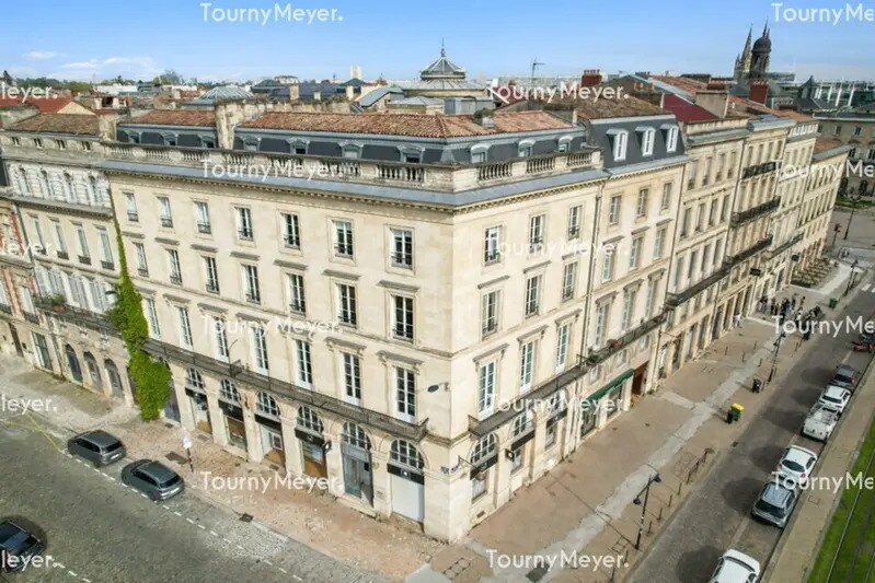 Bureau dans Bordeaux à louer - Photo de l’immeuble – Image 1 sur 4