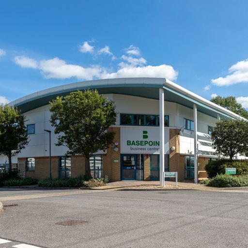 Harts Farm Way, Havant à louer - Photo de l’immeuble – Image 1 sur 9