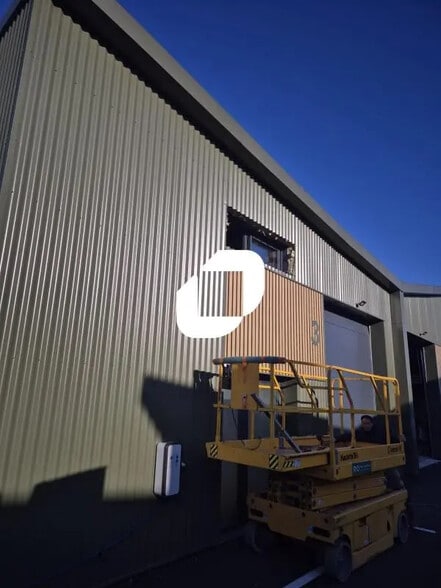 Bureau dans Vigneux-de-Bretagne à louer - Photo de l’immeuble – Image 2 sur 51