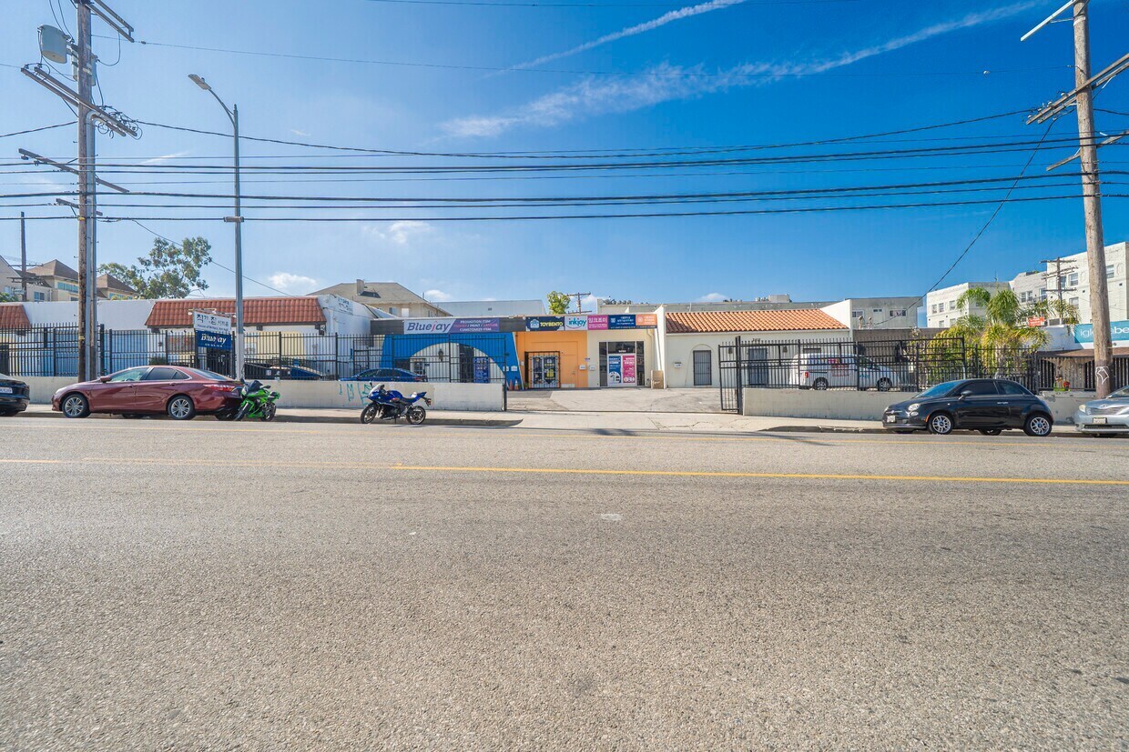 2414-2416 James M Wood Blvd, Los Angeles, CA à vendre Photo principale– Image 1 sur 6