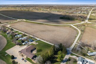 Plus de détails pour Cedar Heights and Viking Land, Cedar Falls, IA - Terrain à vendre