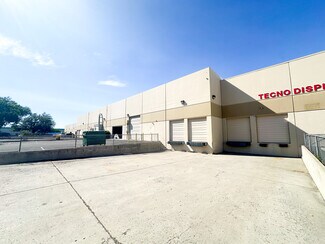 Plus de détails pour 600-656 Dunn Cir, Sparks, NV - Industriel/Logistique à louer
