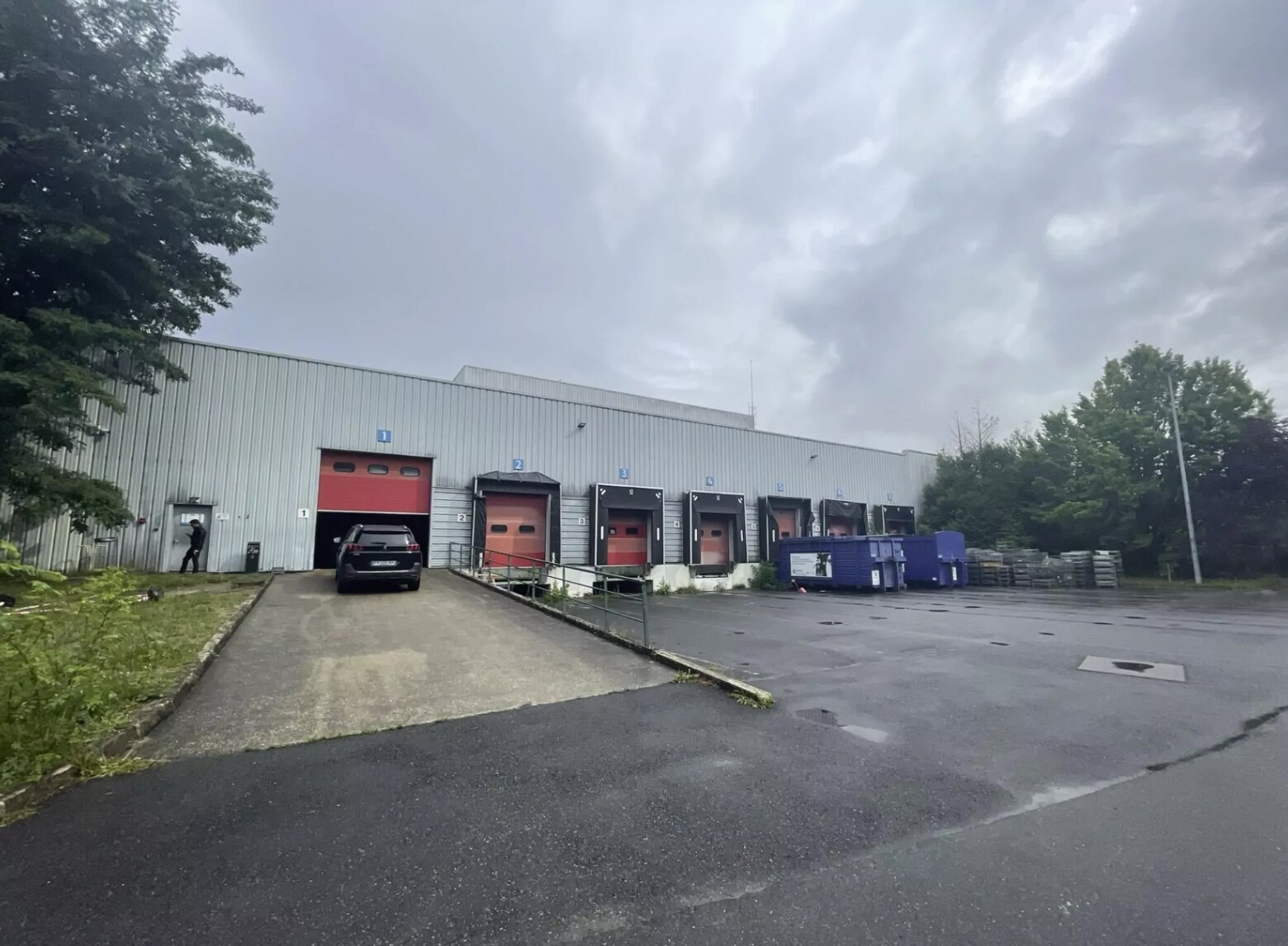 Industriel/Logistique dans Dourdan à vendre Photo principale– Image 1 sur 1