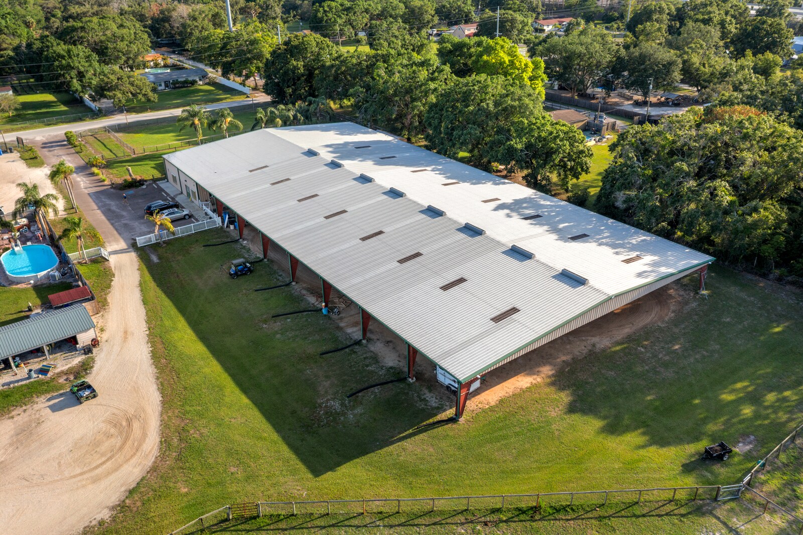 7705 Gardner Rd, Tampa, FL à vendre Photo de l’immeuble– Image 1 sur 50