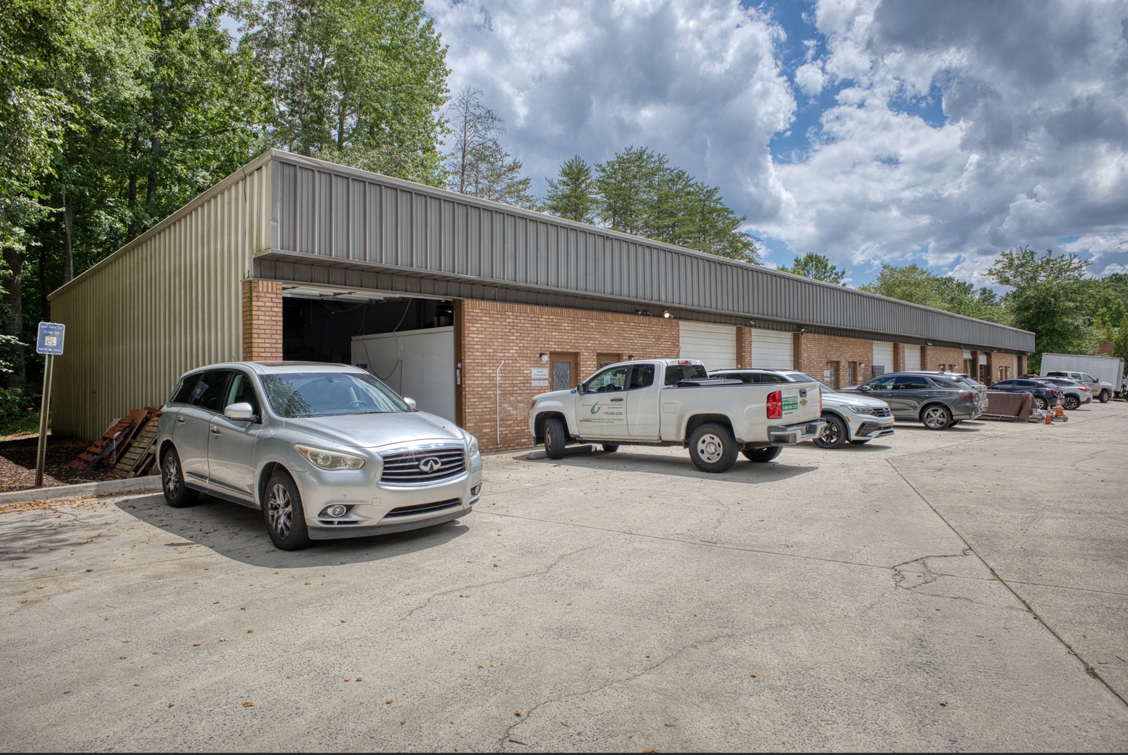 5055 Old Ellis Pt, Roswell, GA à louer Photo intérieure– Image 1 sur 5