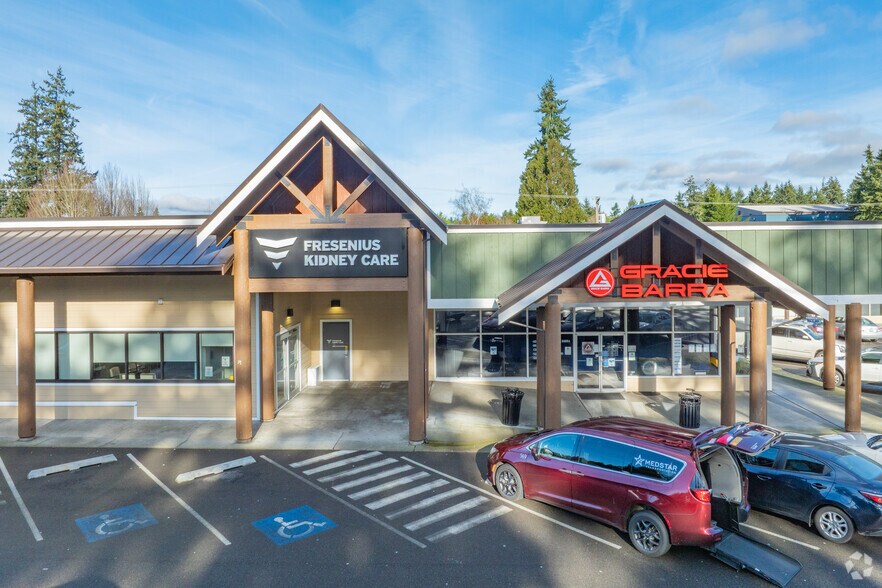 1105-1115 Regents Blvd, Fircrest, WA à louer - Photo de l’immeuble – Image 3 sur 4