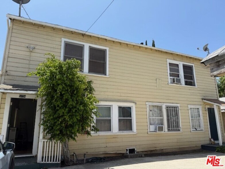 5724-5726 La Mirada Ave, Los Angeles, CA à vendre - Photo de l’immeuble – Image 2 sur 23