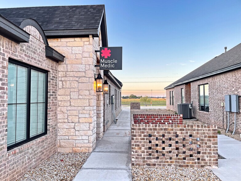5422 114th St, Lubbock, TX à louer - Photo de l’immeuble – Image 1 sur 21