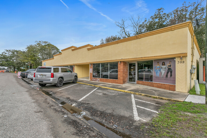 598-608 Edgewood Ave S, Jacksonville, FL à louer - Photo de l’immeuble – Image 2 sur 12