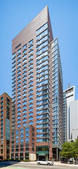 785 10th Ave, New York, NY à louer - Photo principale – Image 1 sur 44