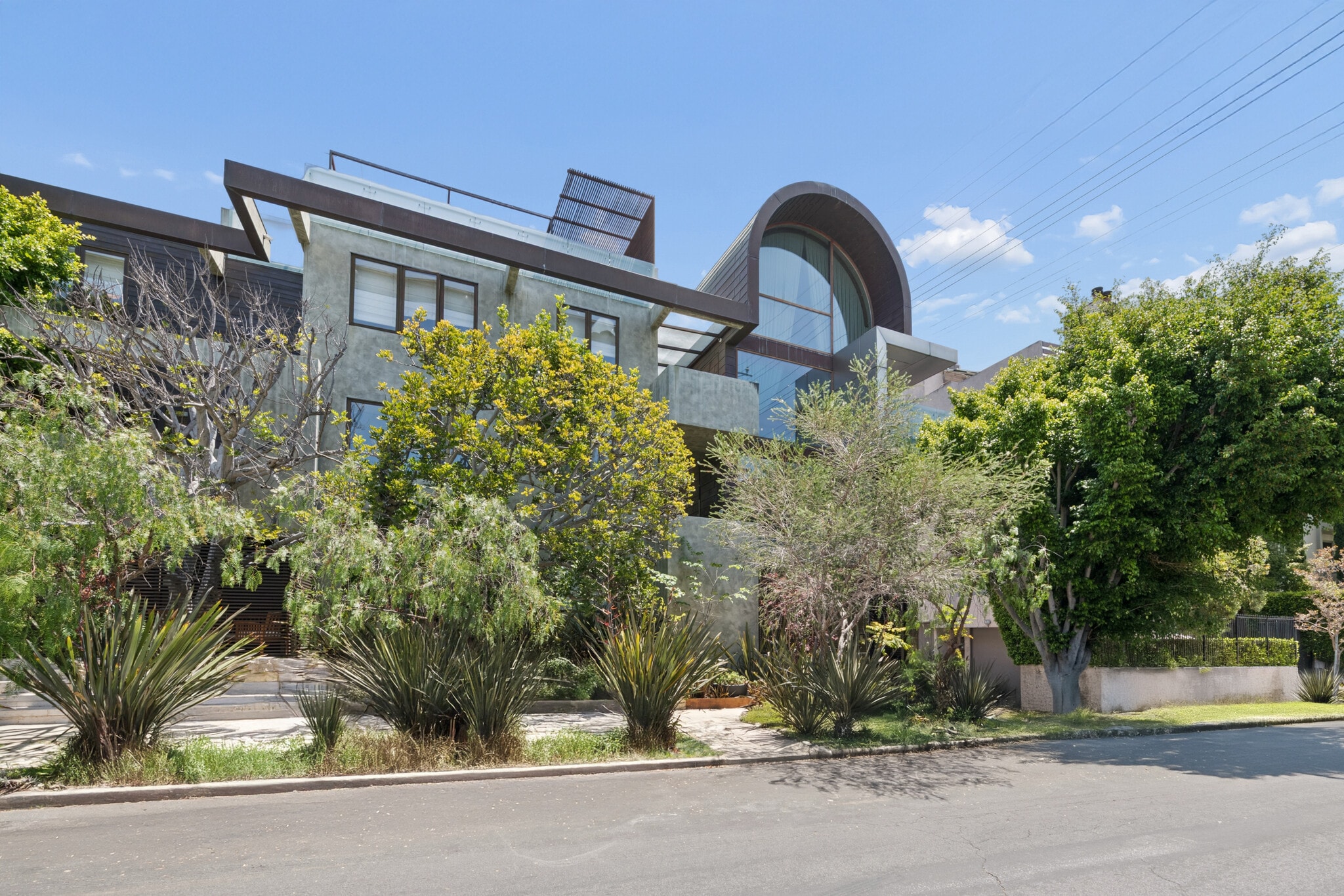 1800-1808 Thayer Ave, Los Angeles, CA à louer Photo intérieure– Image 1 sur 13