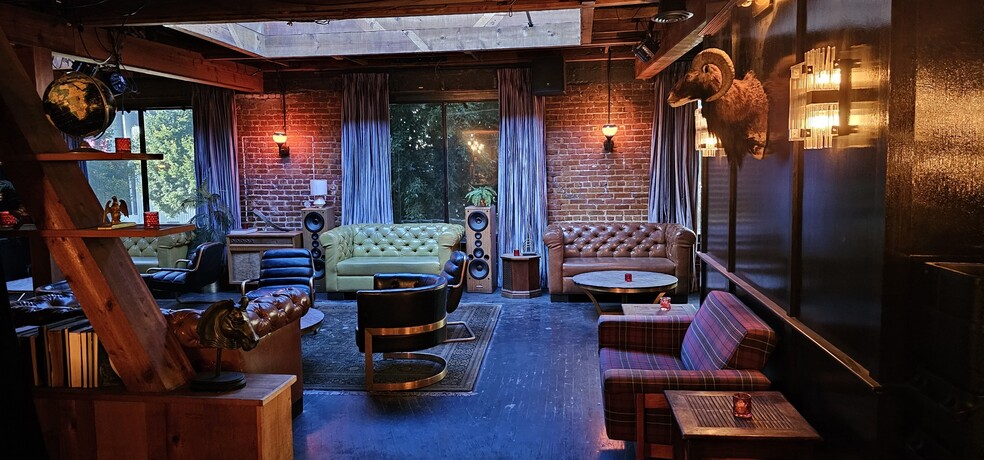 6356 Hollywood Blvd, Los Angeles, CA à louer - Photo de l’immeuble – Image 2 sur 6