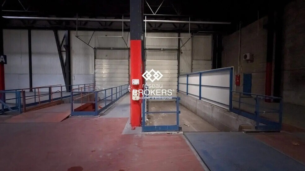 Industriel/Logistique dans Strasbourg à louer - Photo de l’immeuble – Image 2 sur 6
