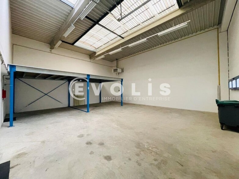 587 Avenue Blaise Pascal, Moissy-Cramayel à louer - Photo intérieure – Image 2 sur 5