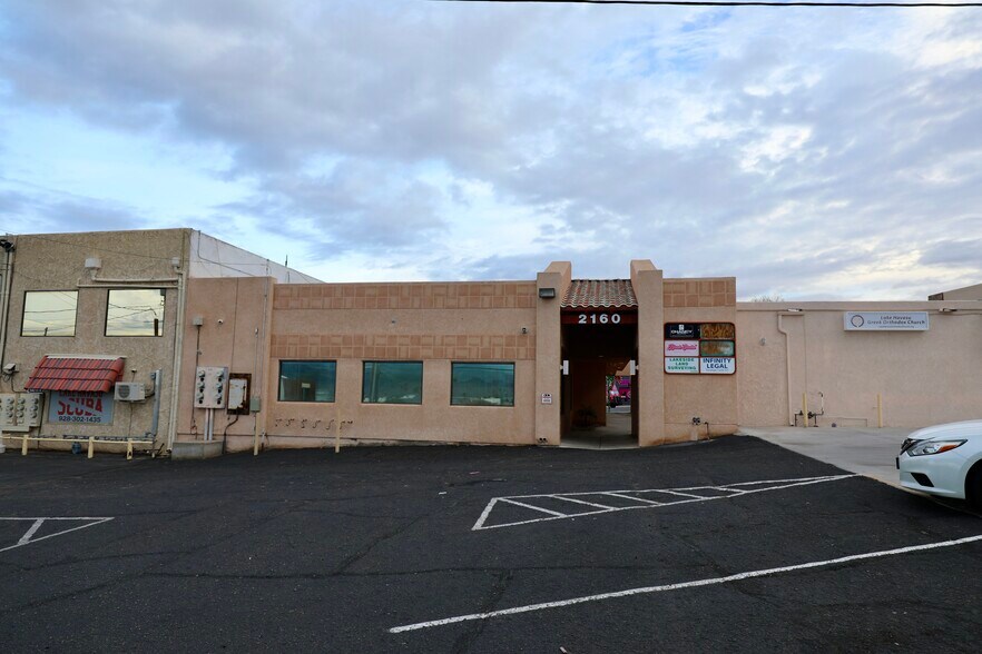 2160 McCulloch Blvd N, Lake Havasu City, AZ à vendre - Photo de l’immeuble – Image 2 sur 13