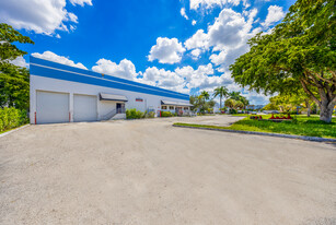 2601 NW 105th Ave, Miami FL - Immobilier d'entreprise