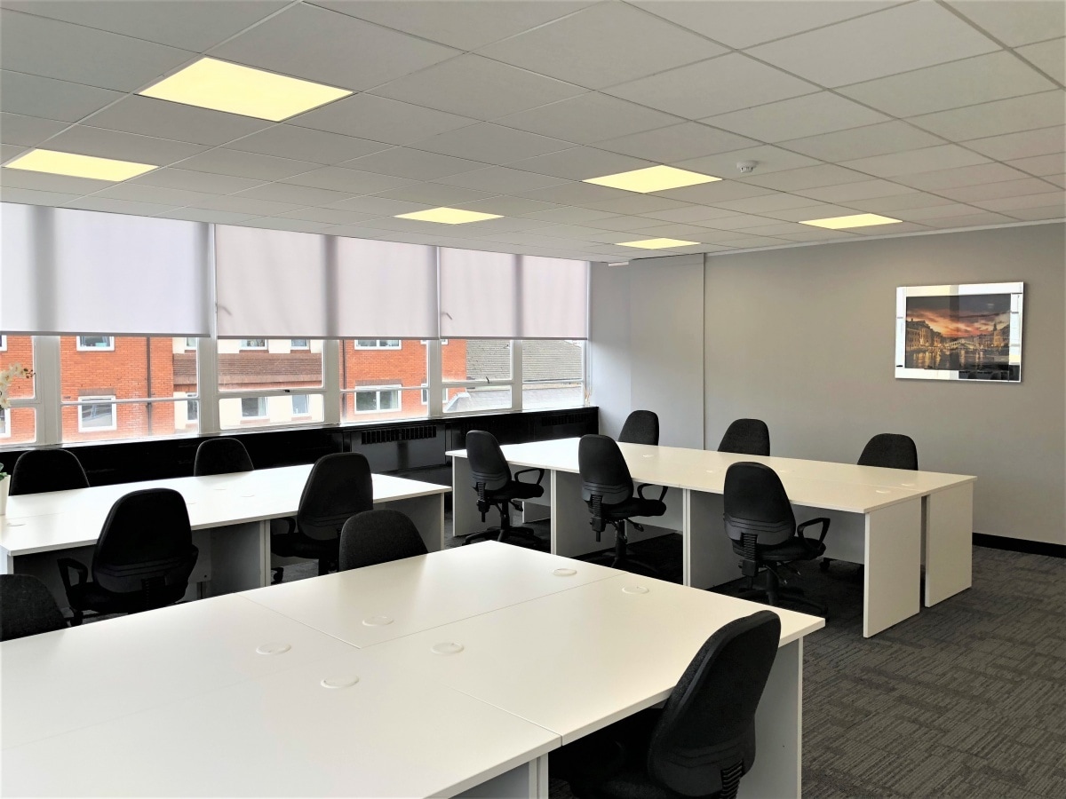 165-177 The Broadway, Londres à louer Photo intérieure– Image 1 sur 1