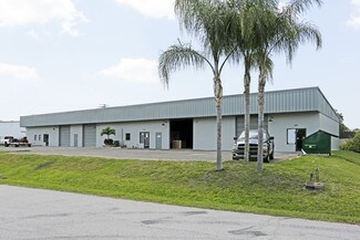 Plus de détails pour 1598 Apex Rd, Sarasota, FL - Industriel/Logistique à vendre