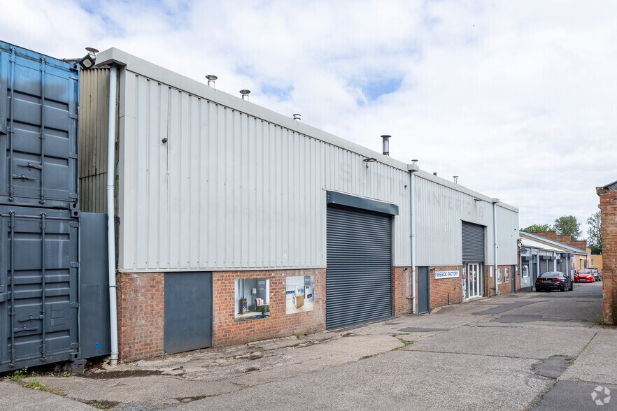 17 Reddicap Trading Estate, Sutton Coldfield à louer - Photo de l’immeuble – Image 2 sur 2