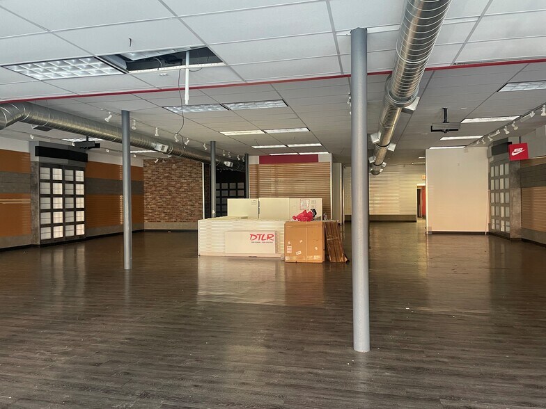 11139 S Michigan Ave, Chicago, IL à vendre - Photo de l’immeuble – Image 2 sur 8