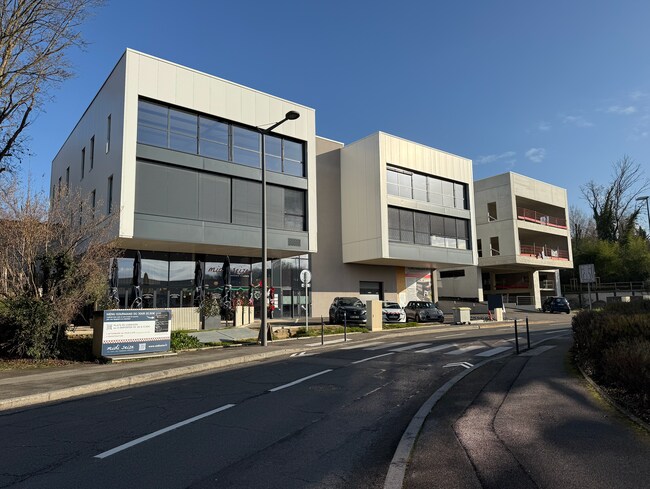 Plus de détails pour 334 Chemin De Champivost, Limonest - Bureau, Local commercial à louer