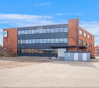 Plus de détails pour 220 Broadway, Everett, MA - Local d’activités à vendre