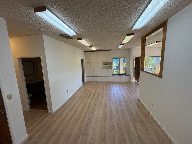 302-308 Military, Benicia, CA à vendre - Photo de l’immeuble – Image 3 sur 6