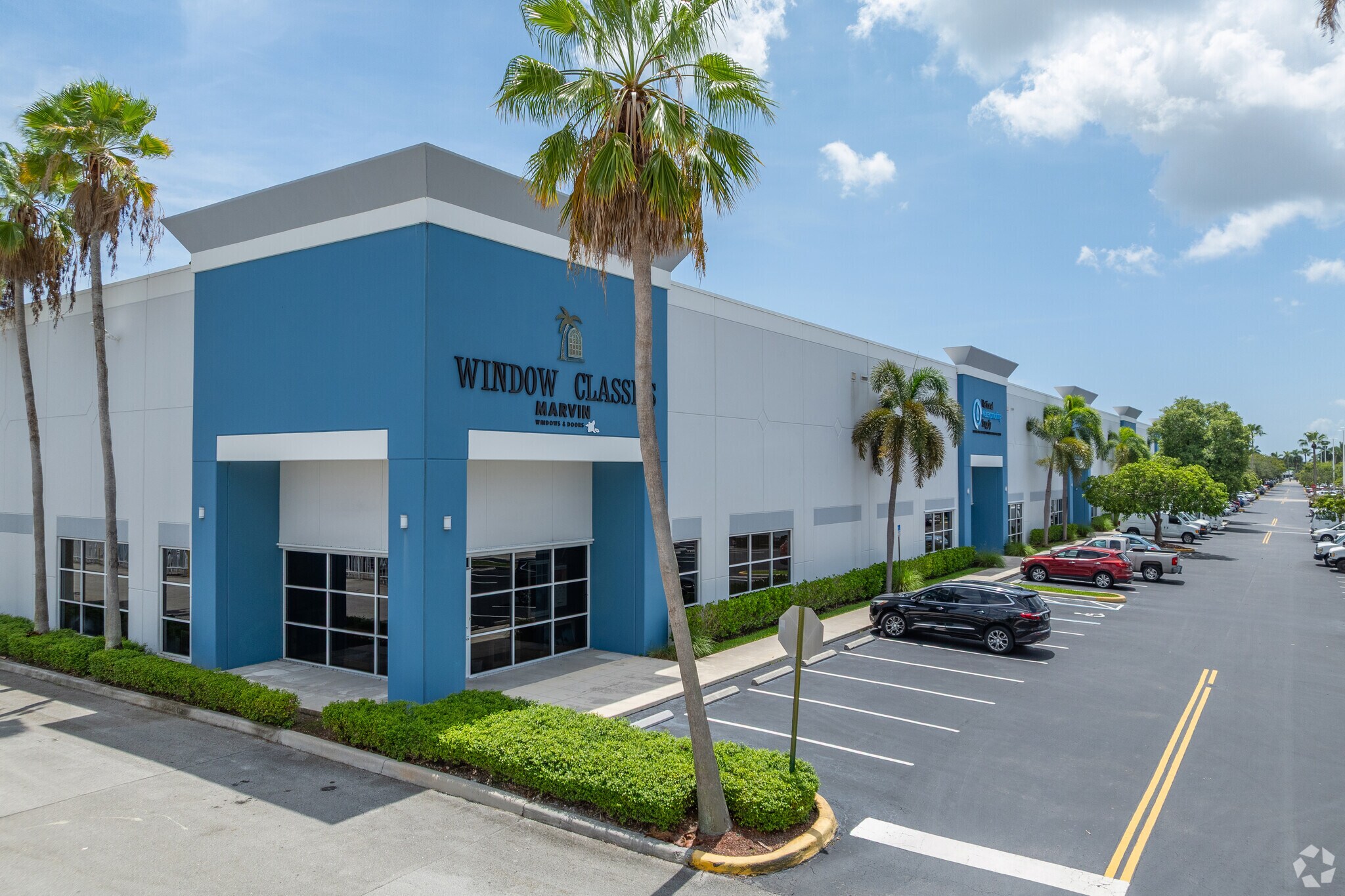 2401-2599 SW 32nd Ave, Pembroke Park, FL à louer Photo principale– Image 1 sur 7