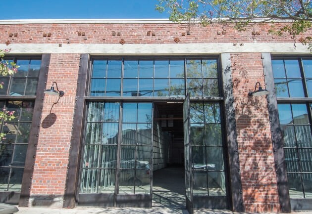 821-835 E 3rd St, Los Angeles, CA à louer - Photo de l’immeuble – Image 3 sur 22