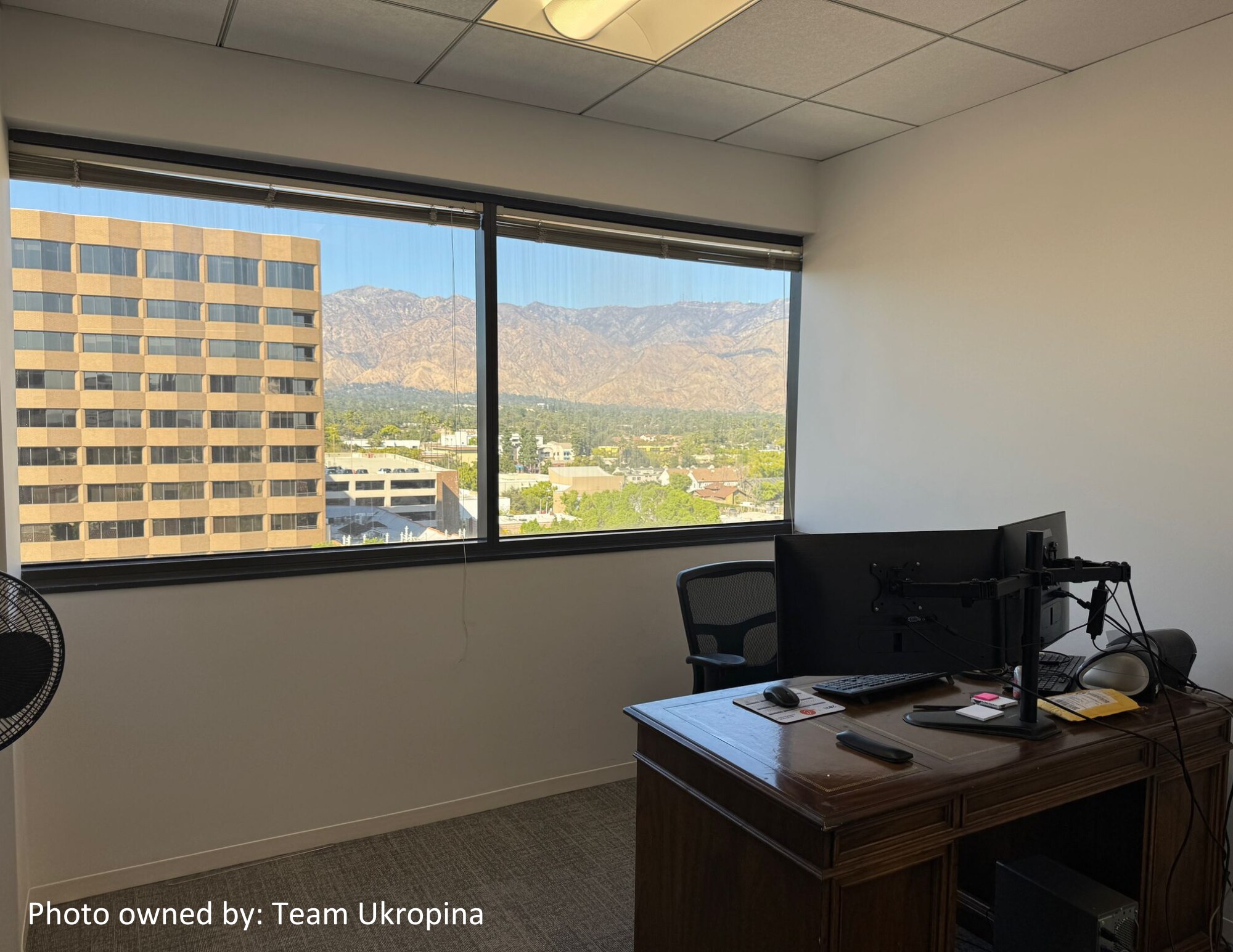 70 S Lake Ave, Pasadena, CA à louer Photo principale– Image 1 sur 5