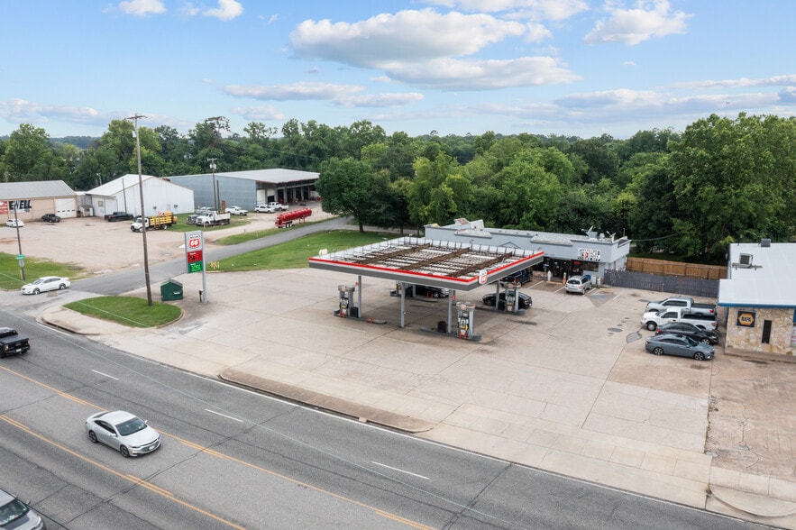 401 N Timberland Dr, Lufkin, TX à vendre - Photo de l’immeuble – Image 3 sur 8