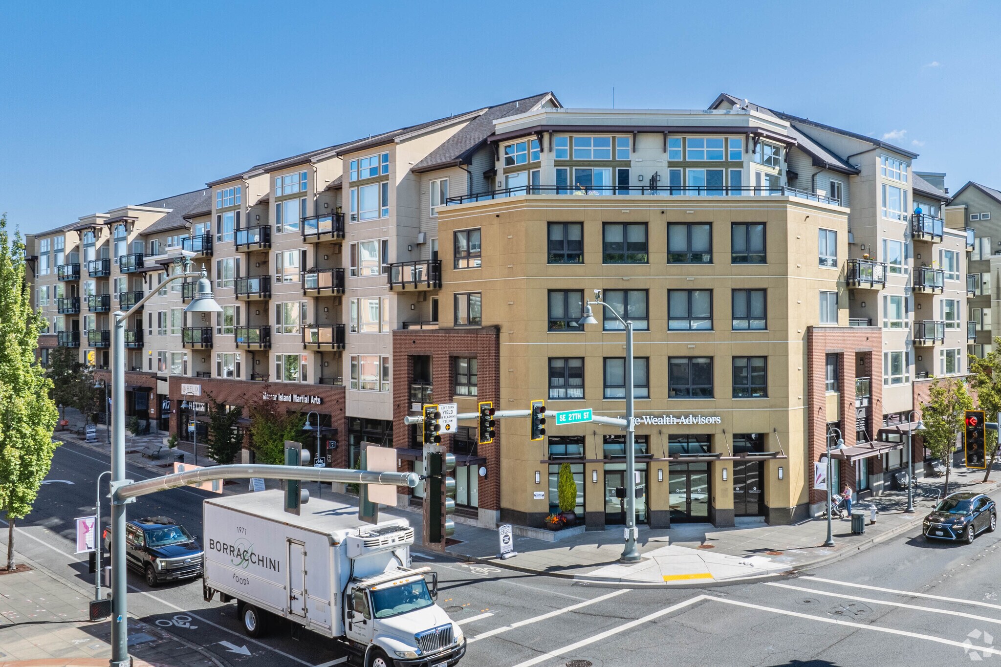 2630 77th Ave SE, Mercer Island, WA à louer Photo principale– Image 1 sur 5