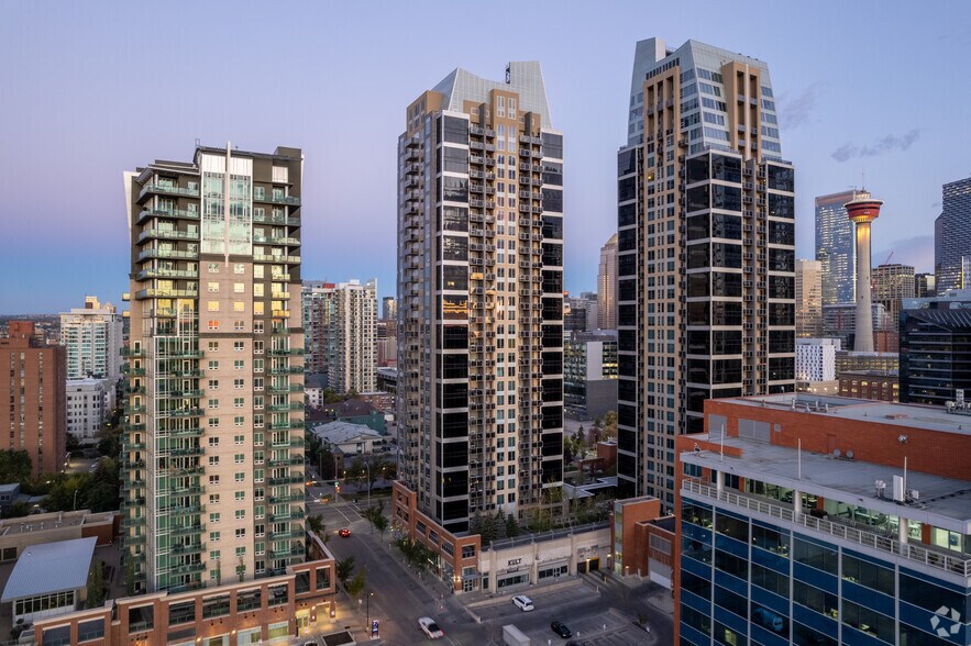 222 14 Ave, Calgary, AB à louer - Photo de l’immeuble – Image 2 sur 15
