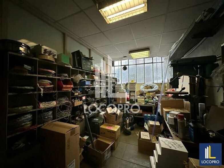 Local d'activités dans Cannes à vendre - Photo de l’immeuble – Image 1 sur 12