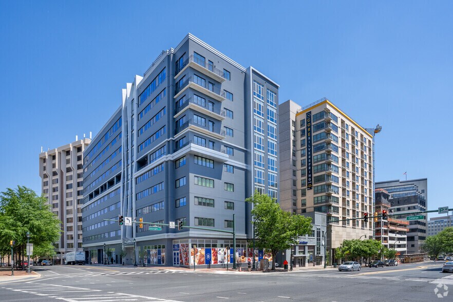 8605 Cameron St, Silver Spring, MD à louer - Photo principale – Image 1 sur 31