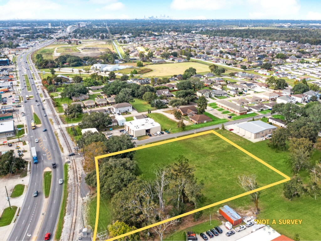 101 E 3rd Street, Belle Chasse, LA à vendre Aérien– Image 1 sur 13