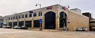 Plus de détails pour 221 W College Ave, Appleton, WI - Bureau à vendre