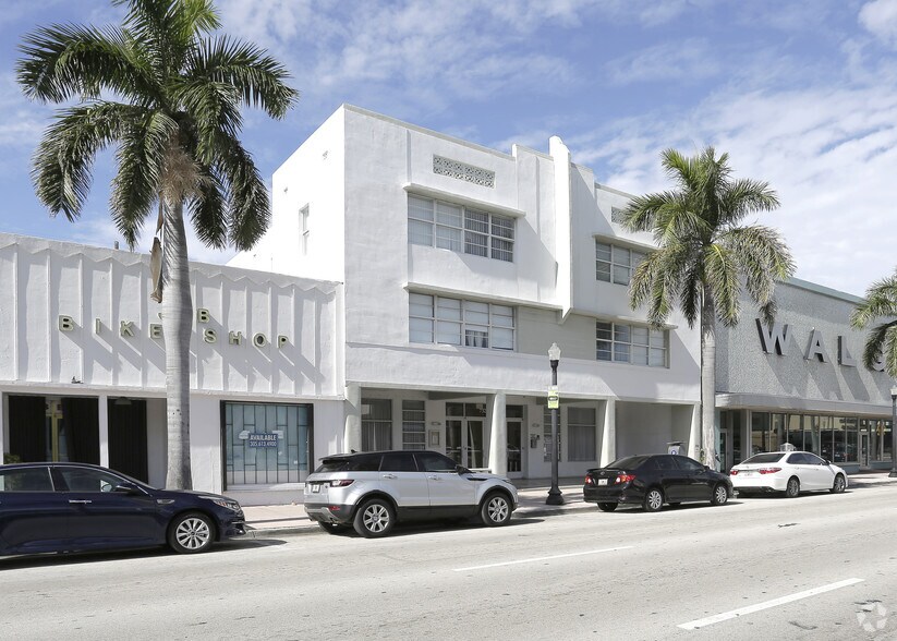 7326 Collins Ave, Miami Beach, FL à vendre - Photo principale – Image 1 sur 5