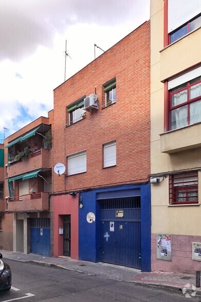 Calle de Sierra Molina, 31, Madrid, Madrid à vendre - Photo principale – Image 1 sur 2