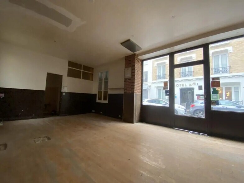 Local commercial dans Paris à louer - Photo intérieure – Image 2 sur 6