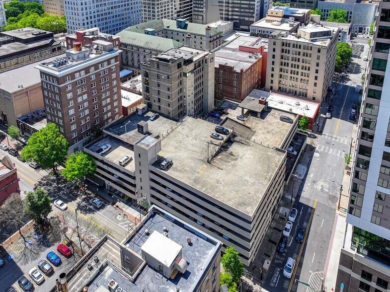 100-104 Luckie St, Atlanta, GA à vendre - Photo de l’immeuble – Image 2 sur 10